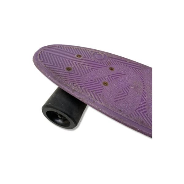 Patineta Mini Cruiser Cliche 22" Morada * 2a Mano * - Imagen 3