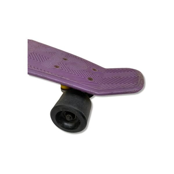 Patineta Mini Cruiser Cliche 22" Morada * 2a Mano * - Imagen 4