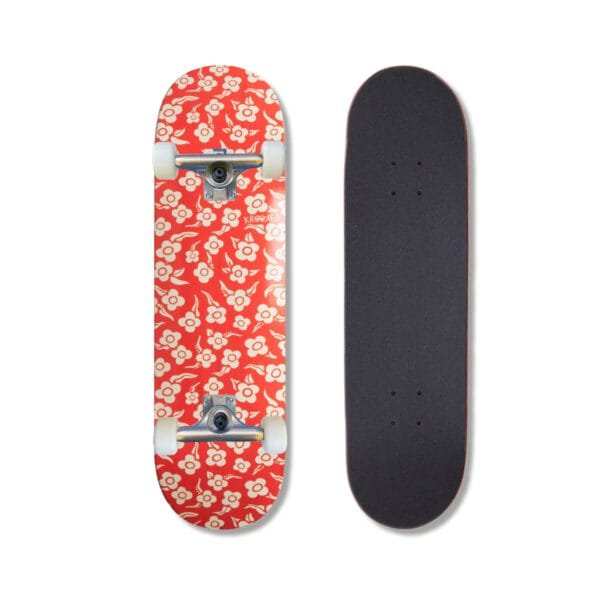 Patineta Armada Krooked Flowers PP Red 8.06″