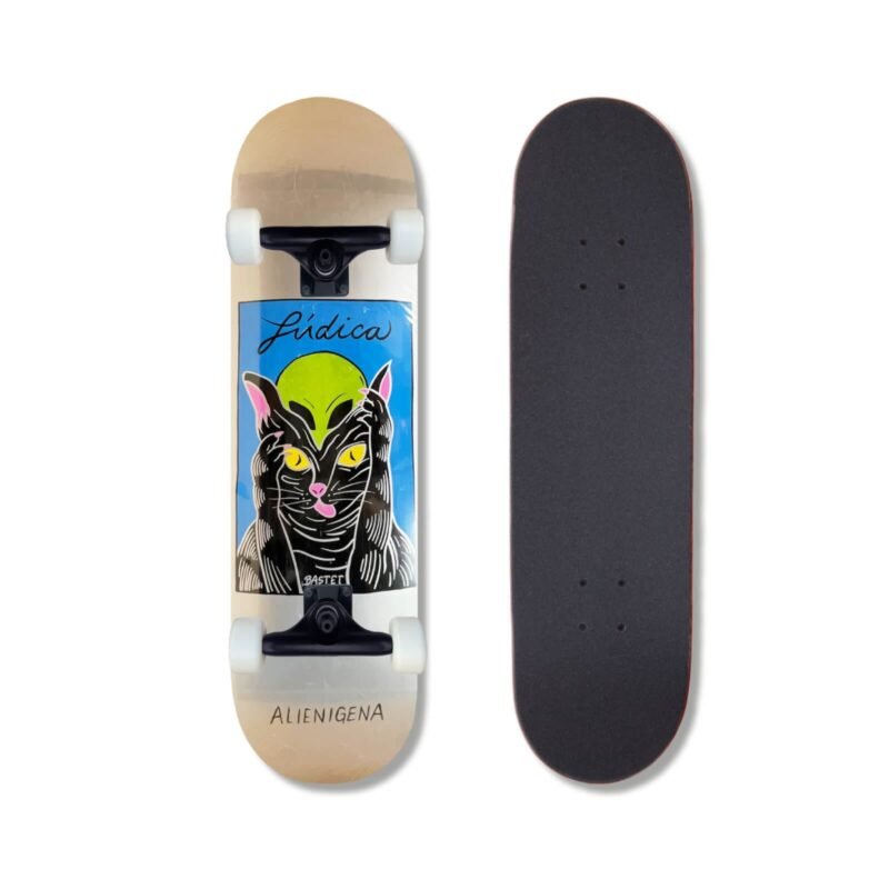 Patineta Armada Lúdica Cat Alien Silver Sparkle 8.1″