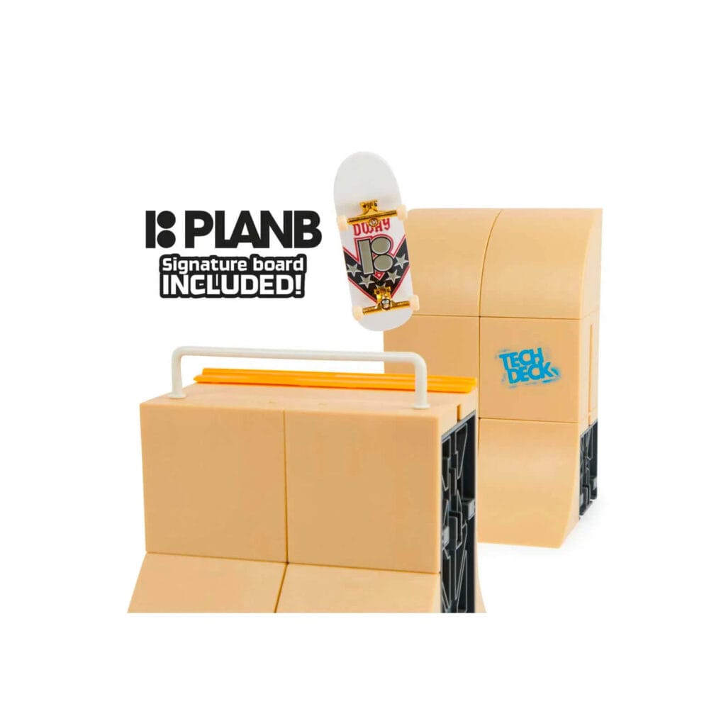 Tech Deck Mega Half pipe Danny Way Plan B neuf Tech Deck Mega Half pipe Danny Way Plan B neuf