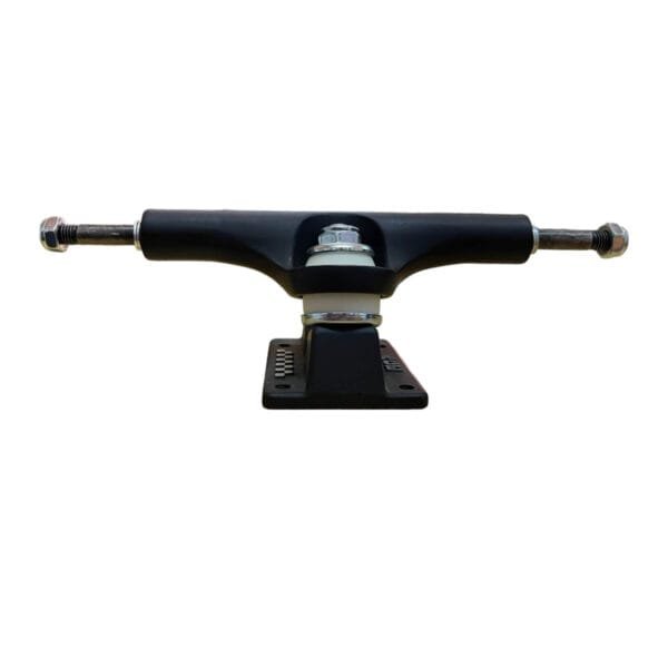 Trucks ACE Classic Negro 8.25" - Imagen 2