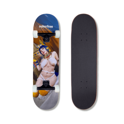 Patineta Armada Suburbios X Sauronp “Ankha”