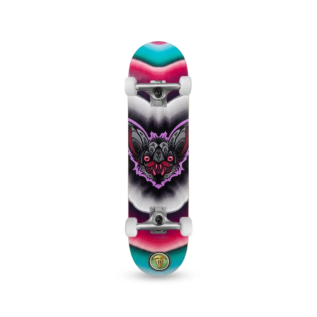 Patineta Armada Toxina Murciélago 8"